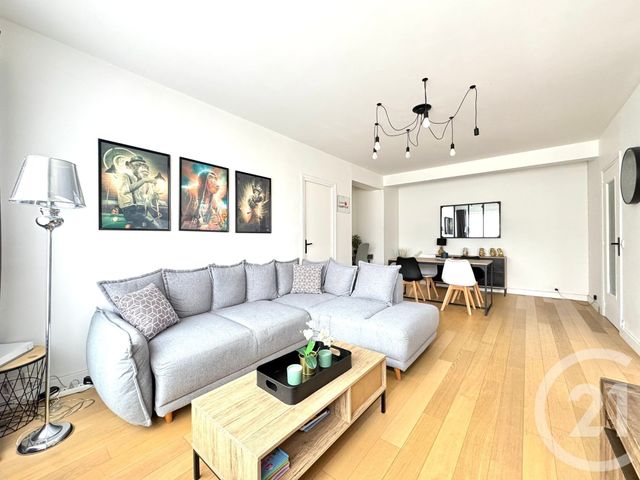 Appartement à vendre - 2 pièces - 52.9 m2 - TOURCOING - 59 - NORD-PAS-DE-CALAIS - Century 21 Les Pavés