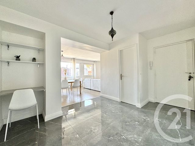 Appartement F3 à vendre - 3 pièces - 81.39 m2 - TOURCOING - 59 - NORD-PAS-DE-CALAIS - Century 21 Les Pavés
