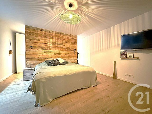 Appartement Loft à vendre - 4 pièces - 146.49 m2 - HALLUIN - 59 - NORD-PAS-DE-CALAIS - Century 21 Les Pavés