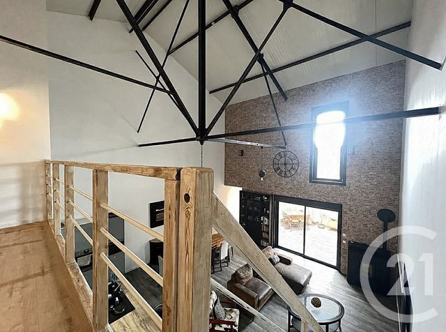 Appartement Loft à vendre - 4 pièces - 146.49 m2 - HALLUIN - 59 - NORD-PAS-DE-CALAIS - Century 21 Les Pavés