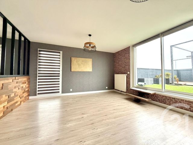 Afficher la photo en grand Appartement F4 à vendre - 4 pièces - 97.53 m2 - TOURCOING - 59 - NORD-PAS-DE-CALAIS - Century 21 Les Pavés