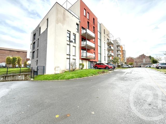 Afficher la photo en grand Appartement F4 à vendre - 4 pièces - 97.53 m2 - TOURCOING - 59 - NORD-PAS-DE-CALAIS - Century 21 Les Pavés