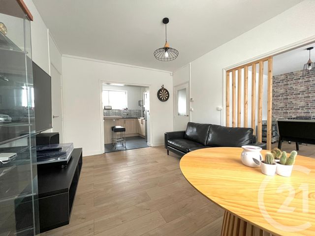 Appartement T3 à vendre - 3 pièces - 64.99 m2 - TOURCOING - 59 - NORD-PAS-DE-CALAIS - Century 21 Les Pavés