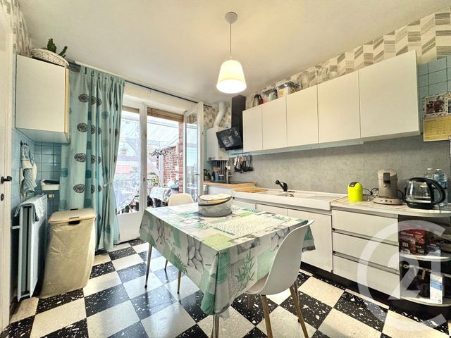 maison à vendre - 4 pièces - 85.0 m2 - TOURCOING - 59 - NORD-PAS-DE-CALAIS - Century 21 Les Pavés