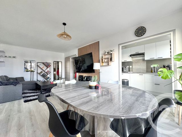 Appartement T2 à vendre - 2 pièces - 49.2 m2 - TOURCOING - 59 - NORD-PAS-DE-CALAIS - Century 21 Les Pavés