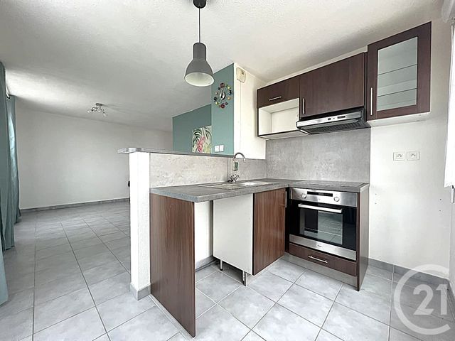 Appartement T2 à vendre - 2 pièces - 49.1 m2 - TOURCOING - 59 - NORD-PAS-DE-CALAIS - Century 21 Les Pavés