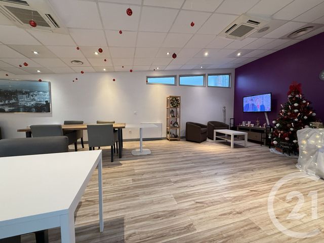 Appartement T3 à louer - 3 pièces - 65.15 m2 - WASQUEHAL - 59 - NORD-PAS-DE-CALAIS - Century 21 Les Pavés