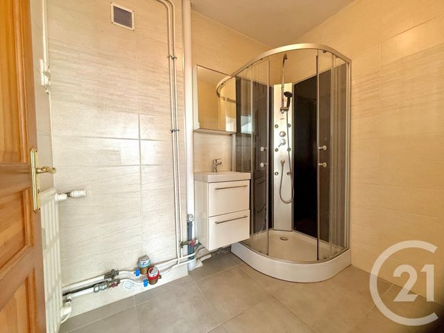 Appartement T2 à louer - 2 pièces - 39.24 m2 - TOURCOING - 59 - NORD-PAS-DE-CALAIS - Century 21 Les Pavés