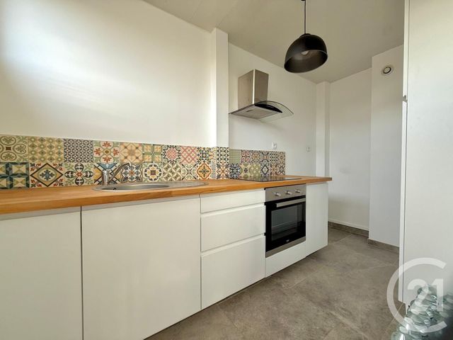 Appartement T2 à louer - 2 pièces - 39.24 m2 - TOURCOING - 59 - NORD-PAS-DE-CALAIS - Century 21 Les Pavés