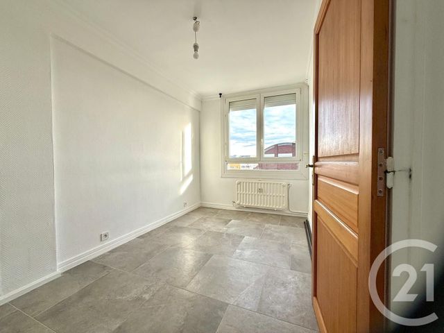 Appartement T2 à louer - 2 pièces - 39.24 m2 - TOURCOING - 59 - NORD-PAS-DE-CALAIS - Century 21 Les Pavés