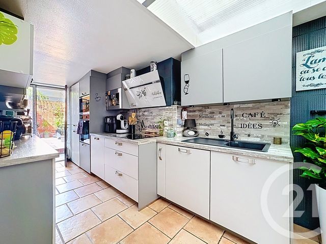 maison à vendre - 4 pièces - 87.27 m2 - TOURCOING - 59 - NORD-PAS-DE-CALAIS - Century 21 Les Pavés