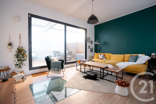 Appartement Loft à vendre - 5 pièces - 137.45 m2 - TOURCOING - 59 - NORD-PAS-DE-CALAIS - Century 21 Les Pavés