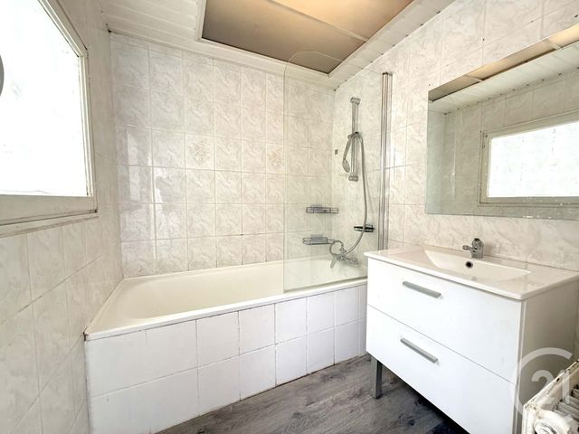 maison à vendre - 5 pièces - 82.78 m2 - TOURCOING - 59 - NORD-PAS-DE-CALAIS - Century 21 Les Pavés