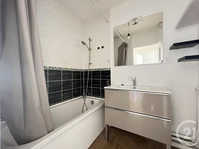 maison à vendre - 5 pièces - 90.7 m2 - HEM - 59 - NORD-PAS-DE-CALAIS - Century 21 Les Pavés