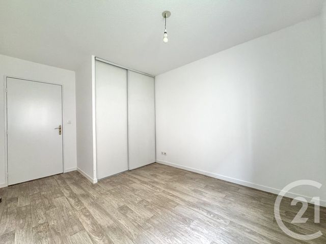 Appartement F2 à vendre - 2 pièces - 48.27 m2 - TOURCOING - 59 - NORD-PAS-DE-CALAIS - Century 21 Les Pavés