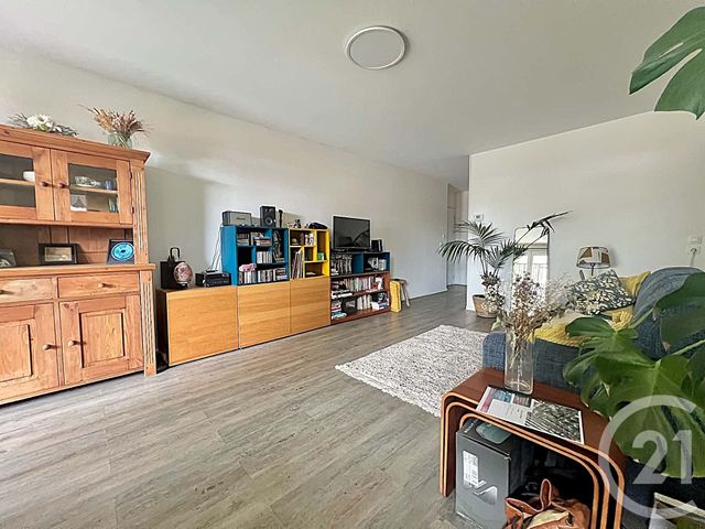 Appartement F3 à vendre - 3 pièces - 75.05 m2 - TOURCOING - 59 - NORD-PAS-DE-CALAIS - Century 21 Les Pavés