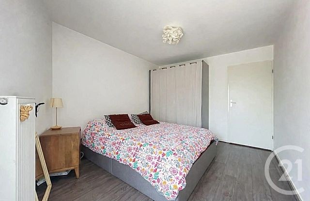 Appartement F3 à vendre - 3 pièces - 75.05 m2 - TOURCOING - 59 - NORD-PAS-DE-CALAIS - Century 21 Les Pavés