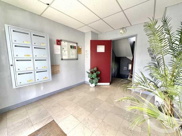 Appartement F3 à louer - 3 pièces - 69.13 m2 - TOURCOING - 59 - NORD-PAS-DE-CALAIS - Century 21 Les Pavés