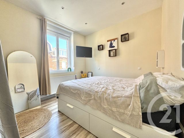 maison à vendre - 4 pièces - 74.99 m2 - CROIX - 59 - NORD-PAS-DE-CALAIS - Century 21 Les Pavés