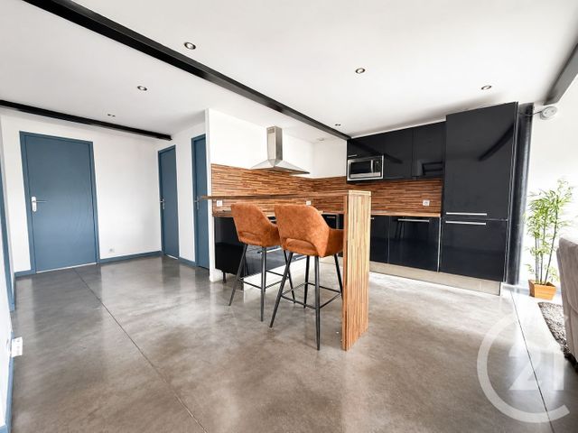 Appartement Loft à vendre - 5 pièces - 115.85 m2 - ROUBAIX - 59 - NORD-PAS-DE-CALAIS - Century 21 Les Pavés