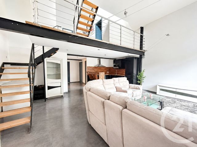 Appartement Loft à vendre - 5 pièces - 115.85 m2 - ROUBAIX - 59 - NORD-PAS-DE-CALAIS - Century 21 Les Pavés