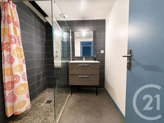 Appartement Loft à vendre - 5 pièces - 115.85 m2 - ROUBAIX - 59 - NORD-PAS-DE-CALAIS - Century 21 Les Pavés