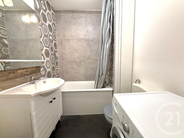 Appartement Studio à louer - 1 pièce - 25.3 m2 - CROIX - 59 - NORD-PAS-DE-CALAIS - Century 21 Les Pavés