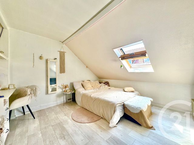 maison à vendre - 4 pièces - 87.31 m2 - TOURCOING - 59 - NORD-PAS-DE-CALAIS - Century 21 Les Pavés