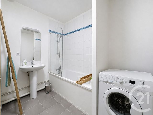 Appartement F3 à louer - 3 pièces - 57.92 m2 - TOURCOING - 59 - NORD-PAS-DE-CALAIS - Century 21 Les Pavés