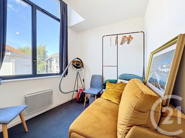 Appartement F3 à louer - 3 pièces - 57.92 m2 - TOURCOING - 59 - NORD-PAS-DE-CALAIS - Century 21 Les Pavés