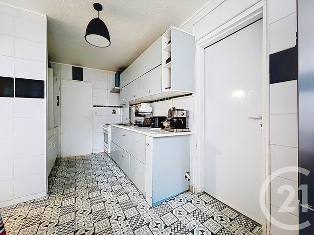Appartement F4 à vendre - 4 pièces - 108.56 m2 - TOURCOING - 59 - NORD-PAS-DE-CALAIS - Century 21 Les Pavés