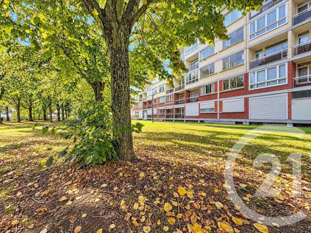 Appartement T2 à vendre - 2 pièces - 42.4 m2 - TOURCOING - 59 - NORD-PAS-DE-CALAIS - Century 21 Les Pavés