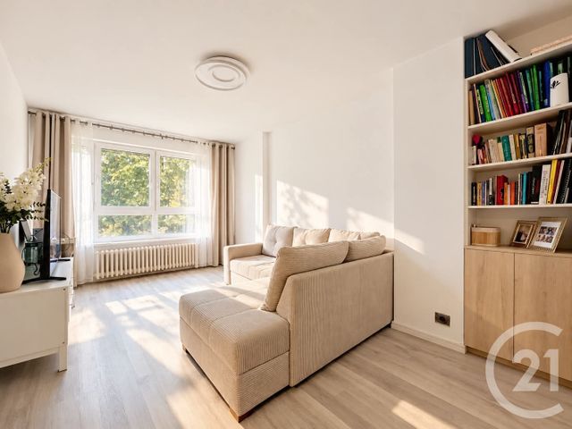 Appartement T2 à vendre - 2 pièces - 42.4 m2 - TOURCOING - 59 - NORD-PAS-DE-CALAIS - Century 21 Les Pavés