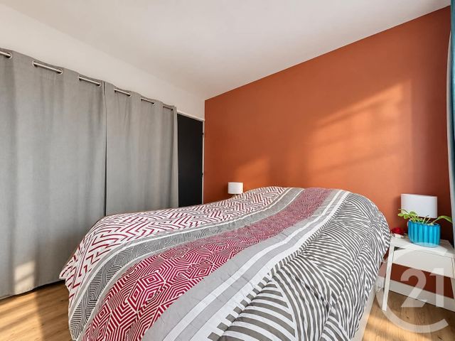 Appartement F2 à vendre - 2 pièces - 55.5 m2 - MONS EN BAROEUL - 59 - NORD-PAS-DE-CALAIS - Century 21 Les Pavés